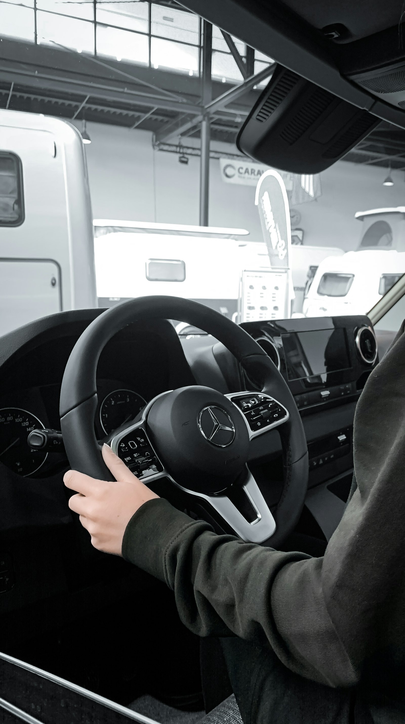 Wnętrze Mercedes Sprinter - stanowisko kierowcy